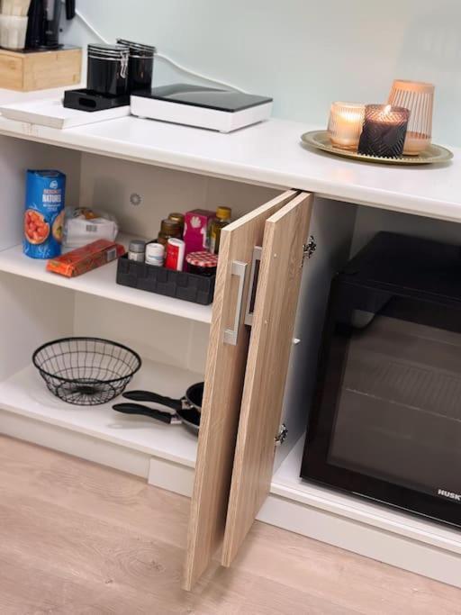 Wellness Studio Tiel Met Sauna En Jacuzzi Bagian luar foto
